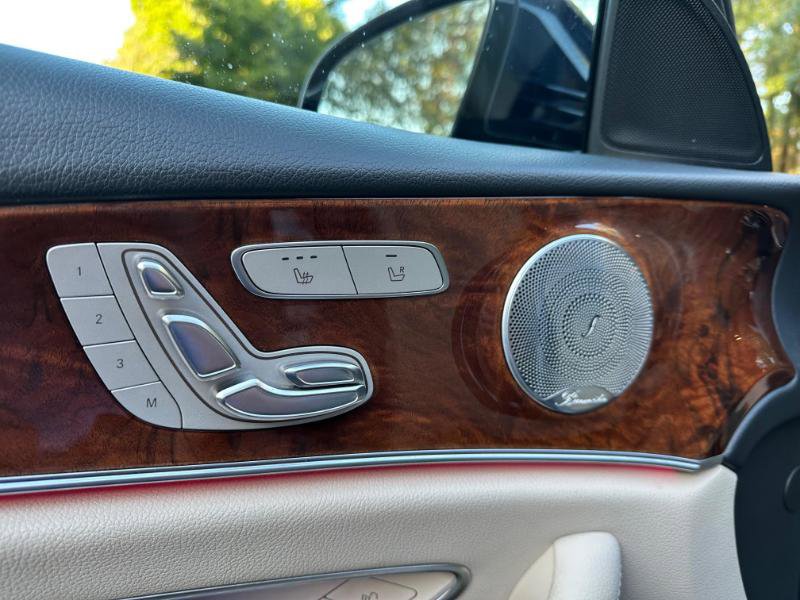 Used 2018 Mercedes-Benz E 300 image 20