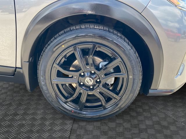 Used 2021 Nissan Kicks SR w/ Interior Electronics Package FWD image 34