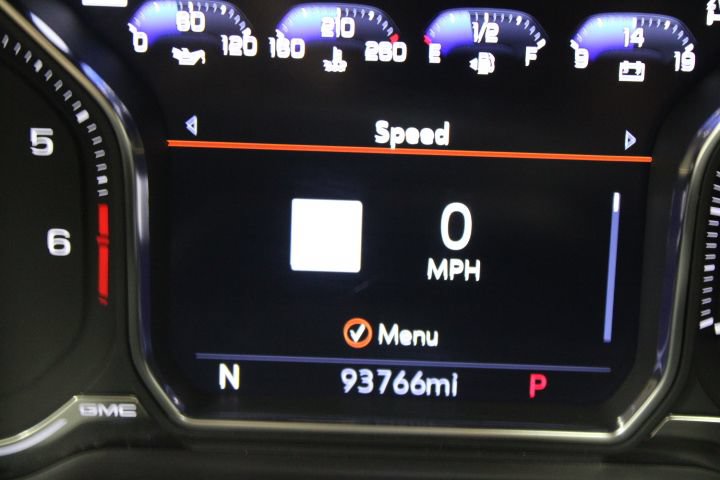 Used 2021 GMC Yukon SLT w/ SLT Premium Package AWD/4WD image 6