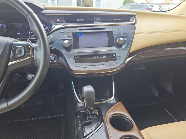 Used 2013 Toyota Avalon XLE Touring image 21