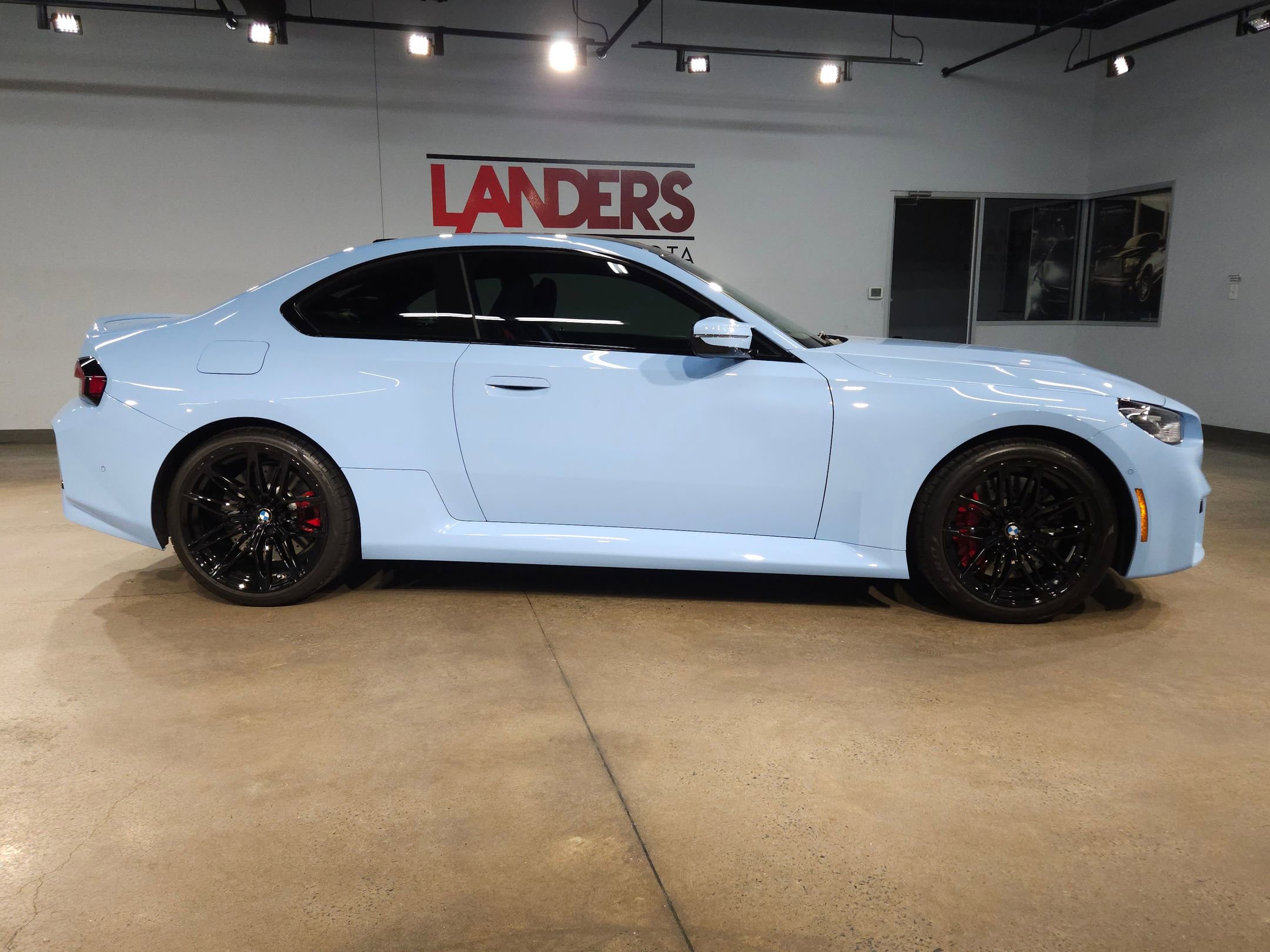 Used 2026 BMW M2 w/ Lighting Package image 8