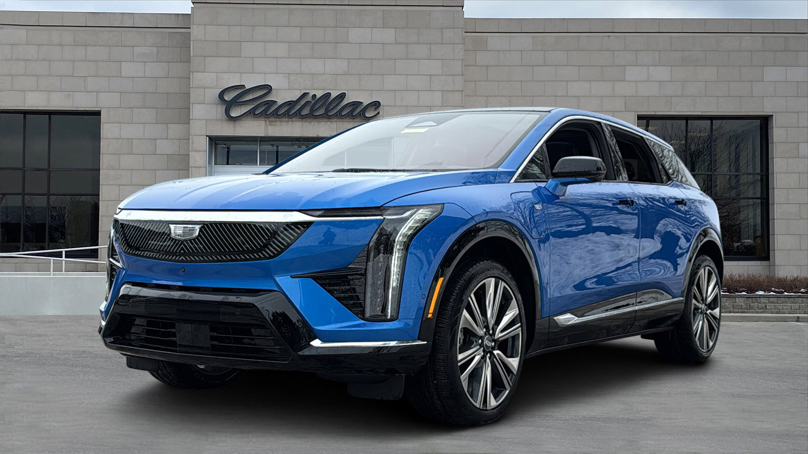 New 2026 Cadillac Optiq Luxury 2 image 5