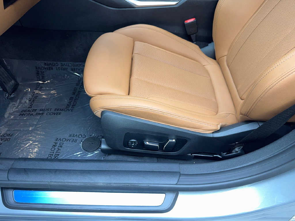 Used 2025 BMW i4 eDrive40 w/ Premium Package RWD image 28