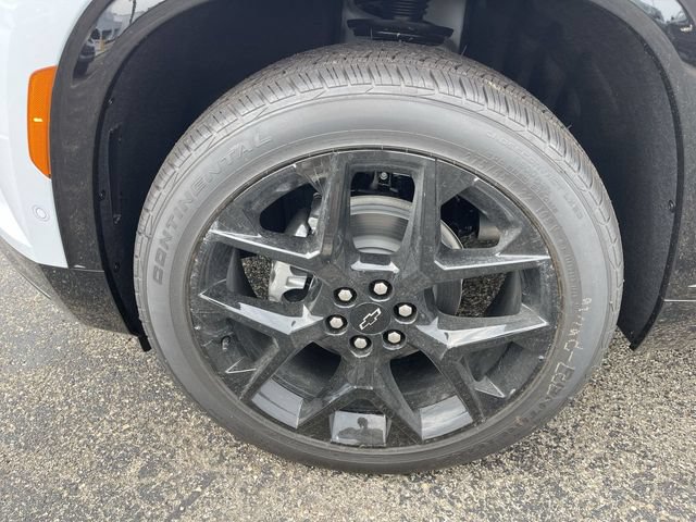New 2026 Chevrolet Traverse RS w/ LPO, Floor Liner Package AWD/4WD image 10