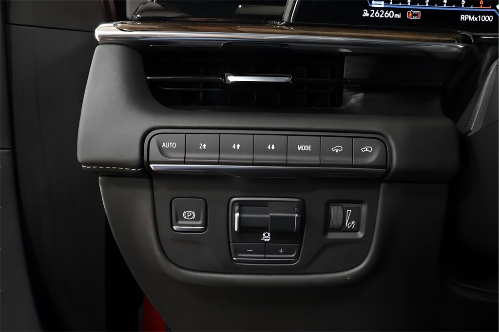 Used 2024 Cadillac Escalade ESV Sport Platinum w/ LPO, ONYX Package image 14