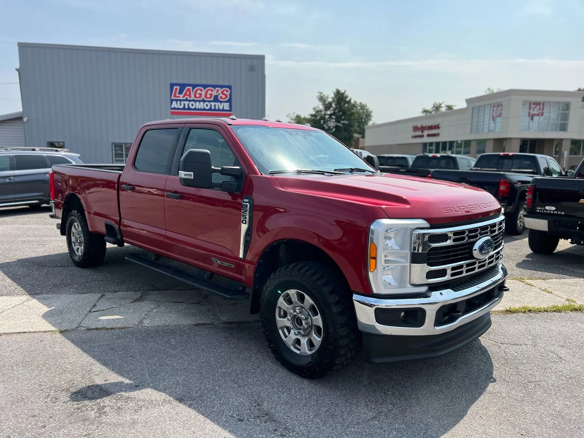 Used 2023 Ford F250 XLT image 1