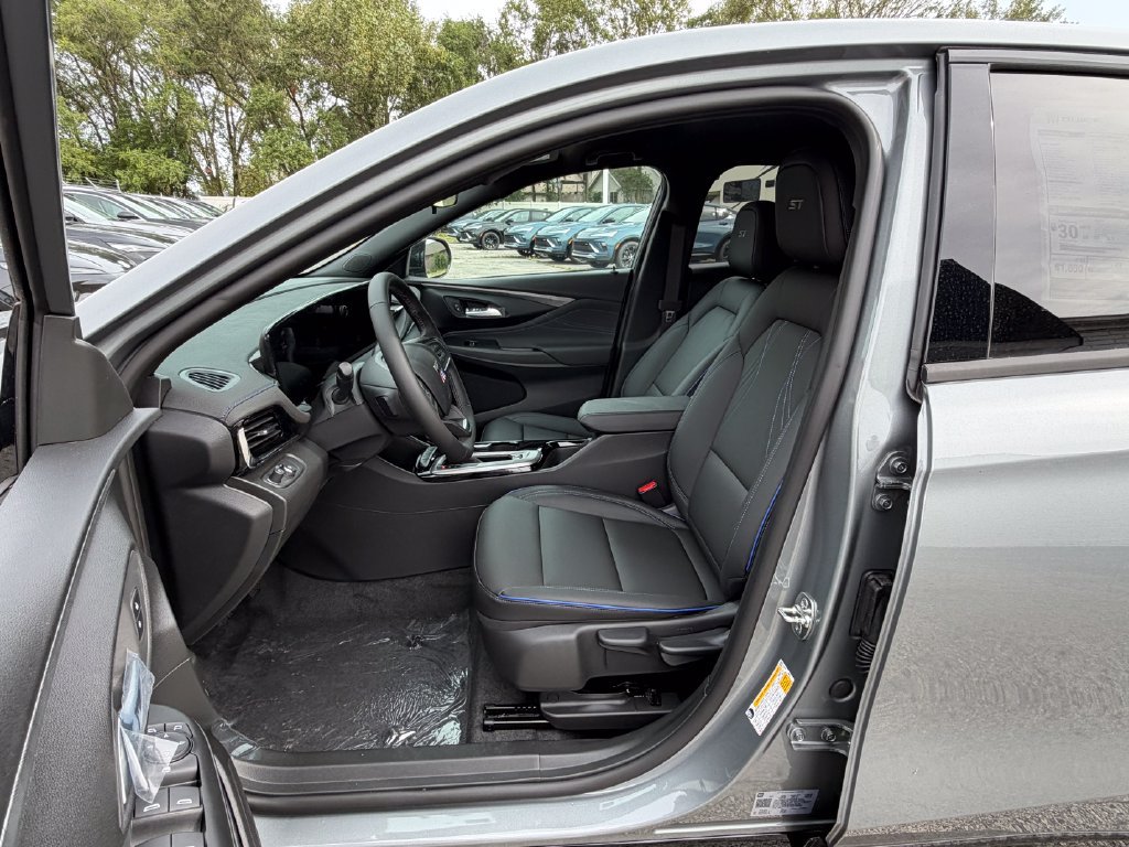 New 2026 Buick Envista Sport Touring FWD image 16
