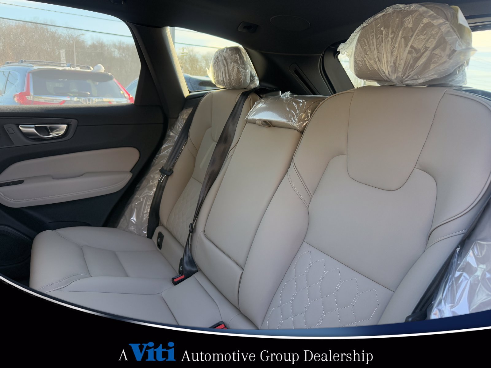Used 2026 Volvo XC60 B5 Plus w/ Protection Package Premier AWD/4WD image 14