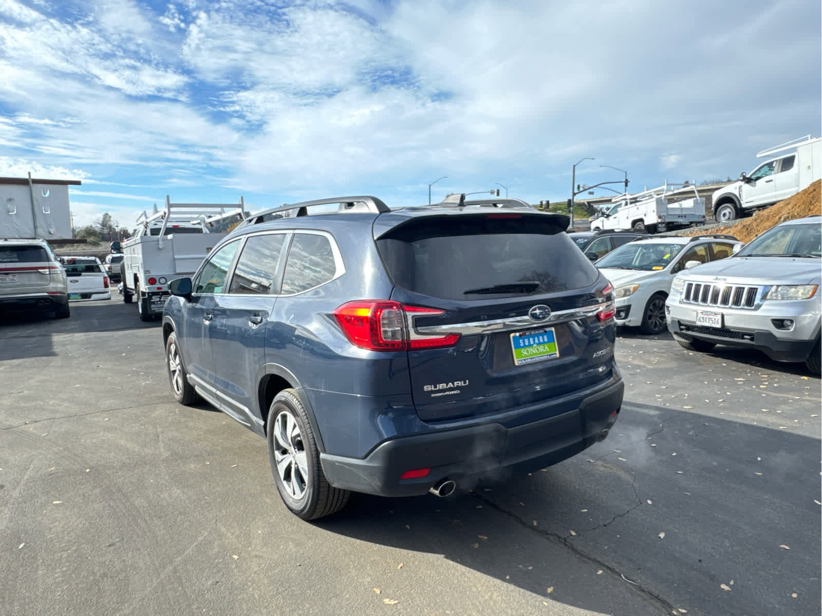 Certified 2024 Subaru Ascent Premium w/ Convenience Package image 7