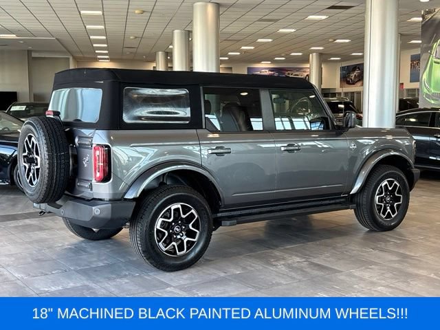 Used 2023 Ford Bronco Outer Banks AWD/4WD image 3