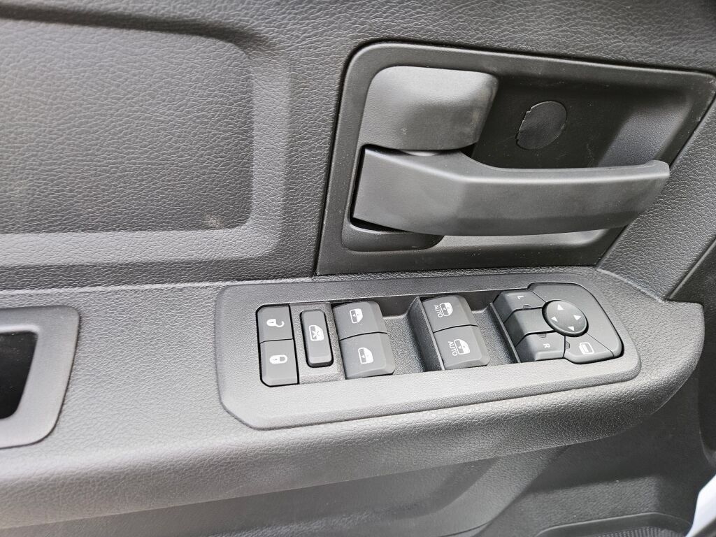 New 2026 RAM 2500 Tradesman AWD/4WD image 17