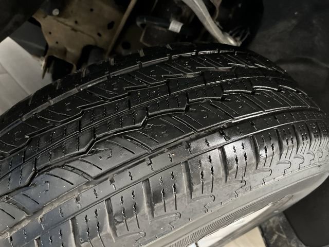 Used 2025 Chevrolet Silverado 1500 LT image 37