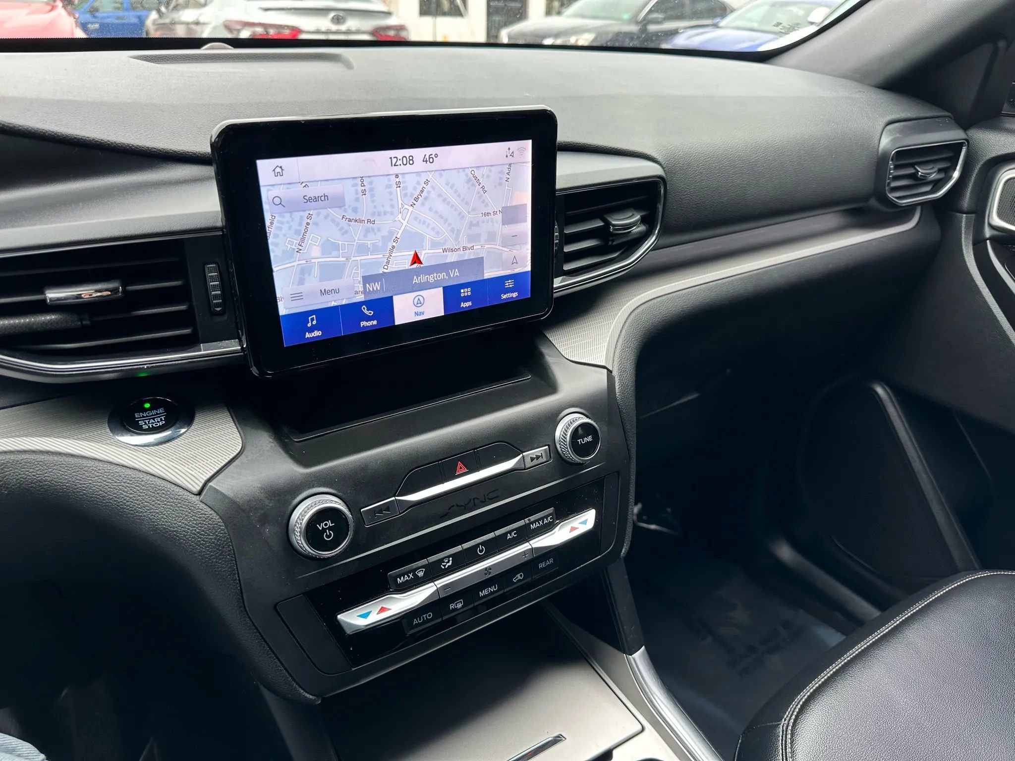 Used 2020 Ford Explorer XLT w/ Equipment Group 202A image 27