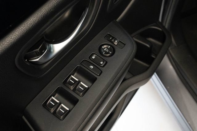 Used 2025 Honda Pilot EX-L image 14