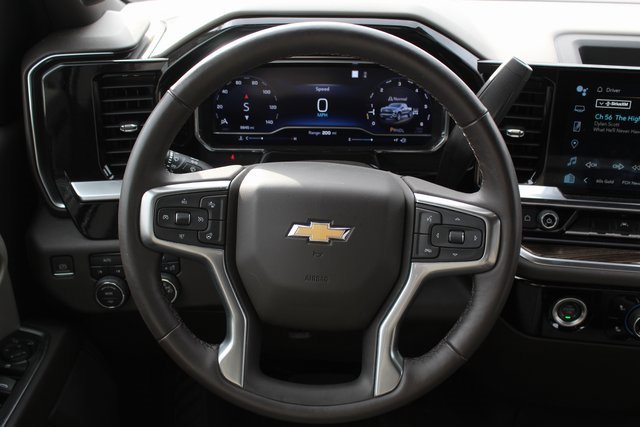 Used 2022 Chevrolet Silverado 1500 LT image 13