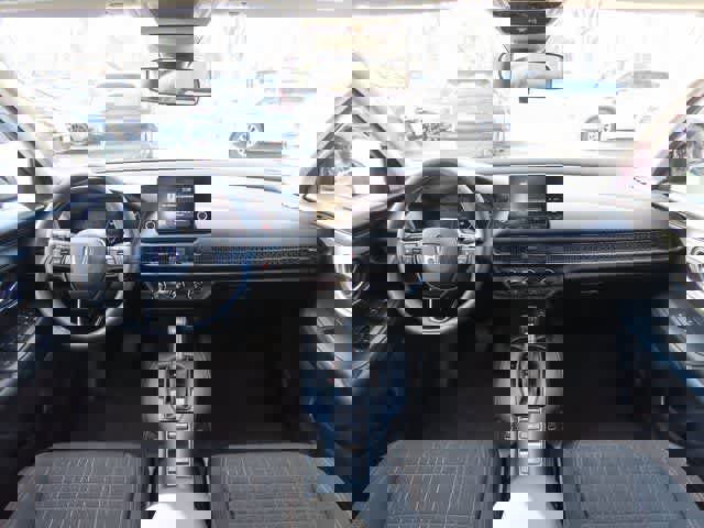 Certified 2023 Honda HR-V LX image 17