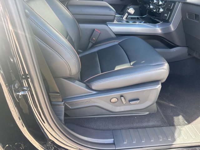 New 2025 Ford F150 Lariat w/ Equipment Group 501A Mid image 32