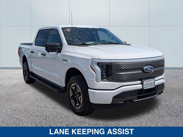 Certified 2023 Ford F150 Lightning XLT AWD/4WD image 15