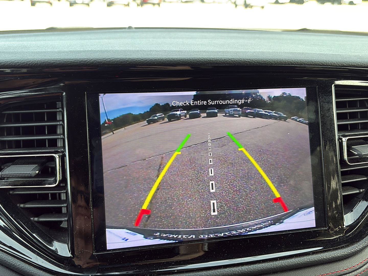 Used 2025 Dodge Durango GT AWD/4WD image 12