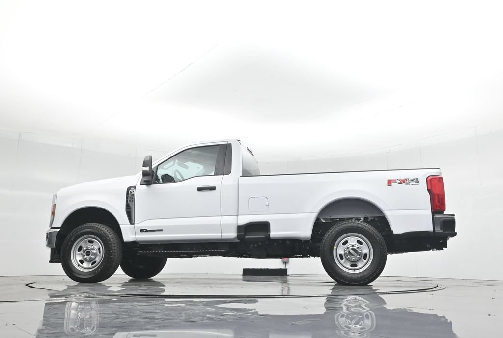 New 2026 Ford F350 XL w/ FX4 Off-Road Package AWD/4WD image 47