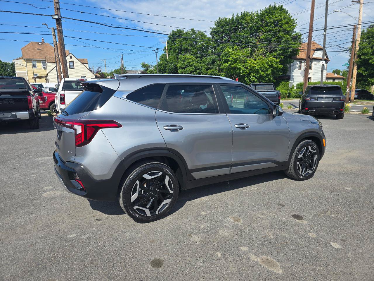 Used 2024 Kia Seltos SX w/ SX Sunroof Package AWD/4WD image 6
