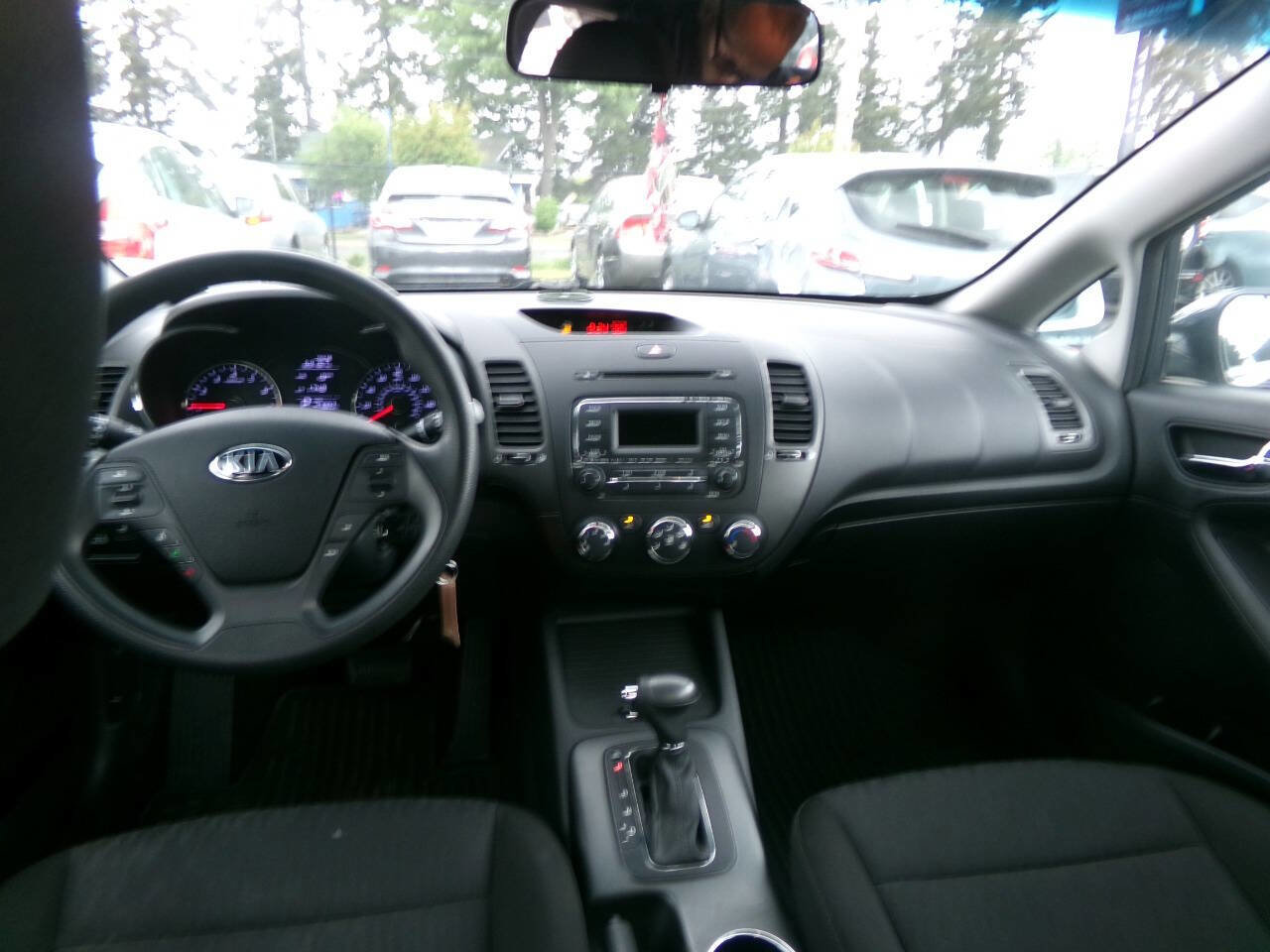 Used 2016 Kia Forte LX FWD image 9