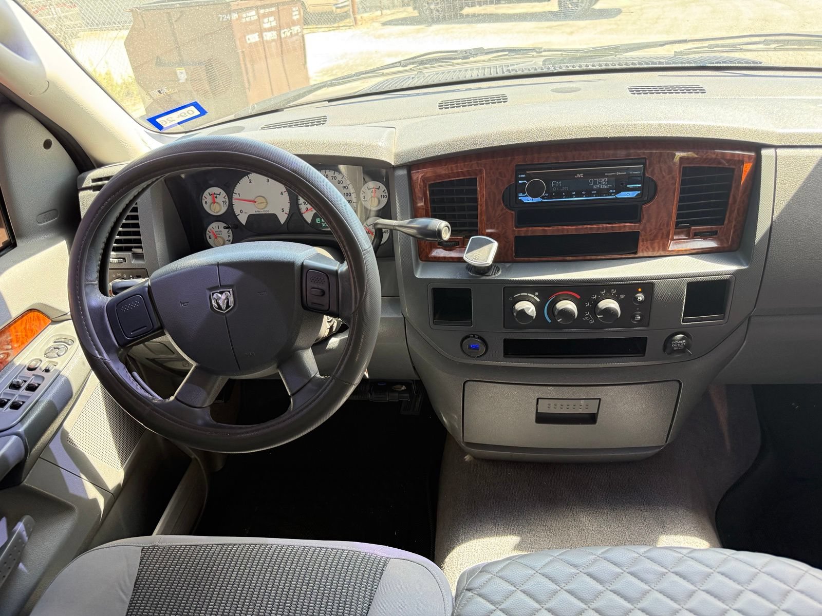 Used 2006 Dodge Ram 3500 Truck SLT RWD image 15