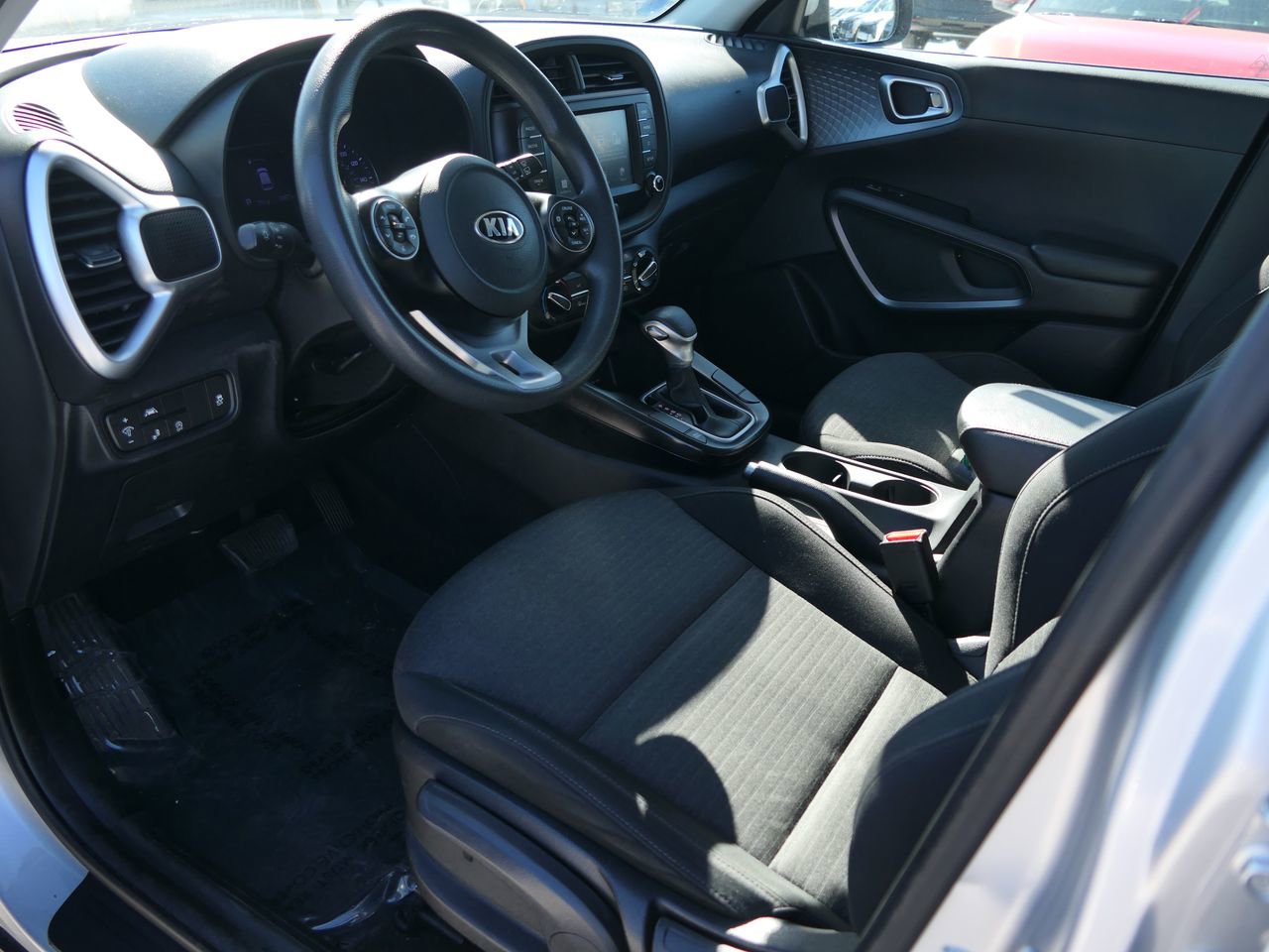 Used 2020 Kia Soul S image 17