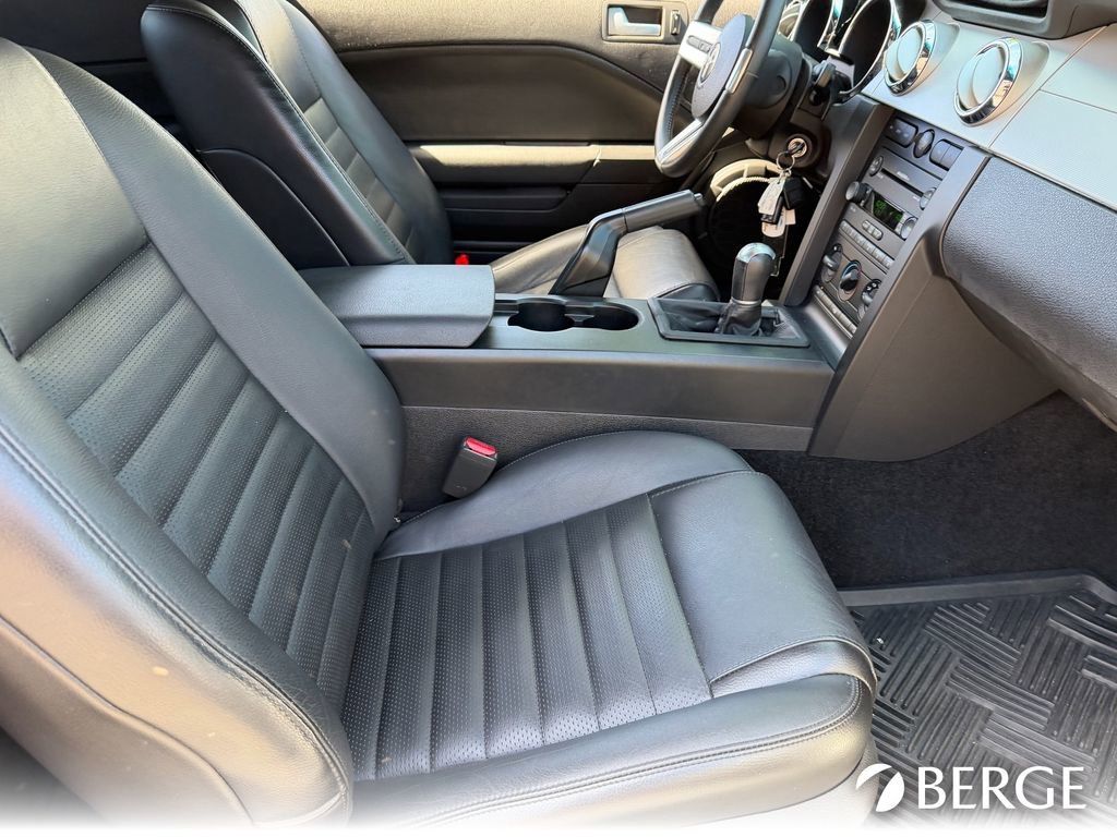 Used 2007 Ford Mustang GT image 13