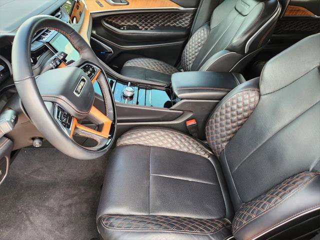 Certified 2023 Jeep Grand Cherokee Summit image 13