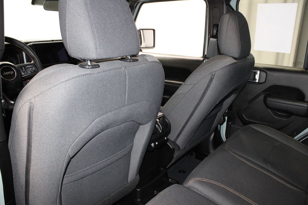 Used 2024 Jeep Wrangler Unlimited AWD/4WD image 20