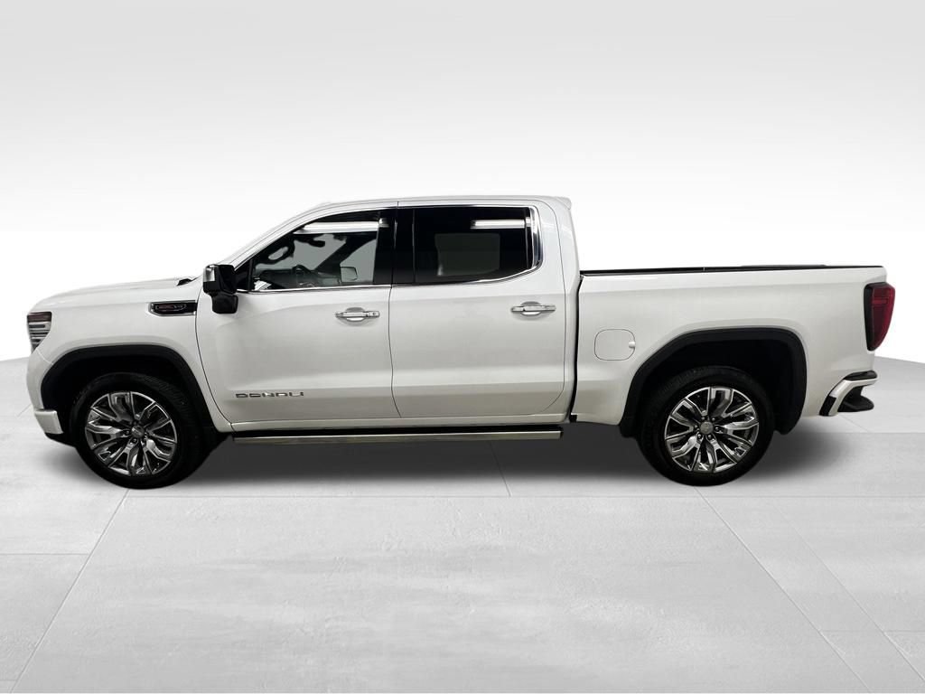 Certified 2023 GMC Sierra 1500 Denali w/ Denali Reserve Package AWD/4WD image 11