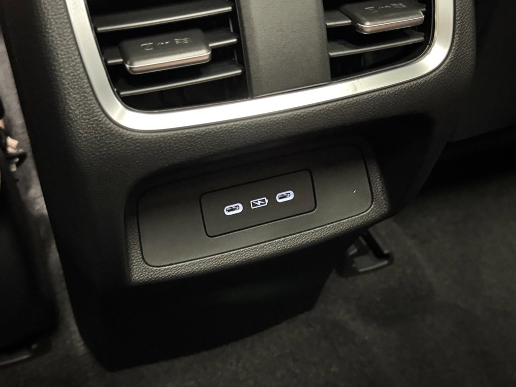 Used 2025 Acura RDX SH-AWD w/ Technology Package image 34