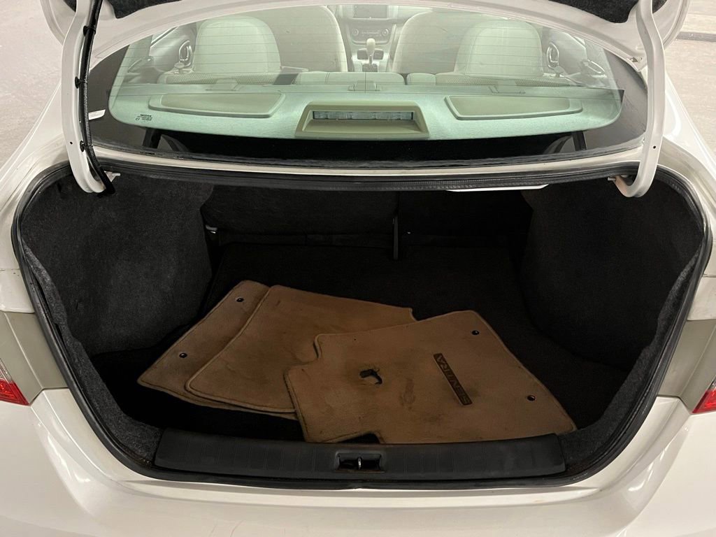 Used 2014 Nissan Sentra S image 30