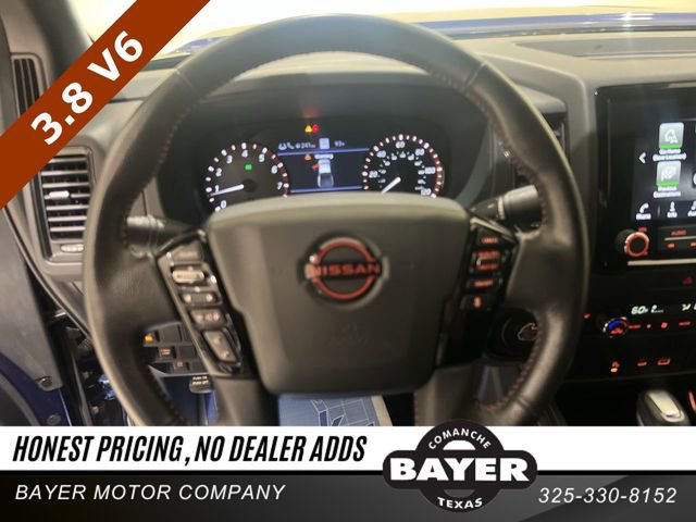 Used 2022 Nissan Frontier Pro-X w/ Technology Package image 10