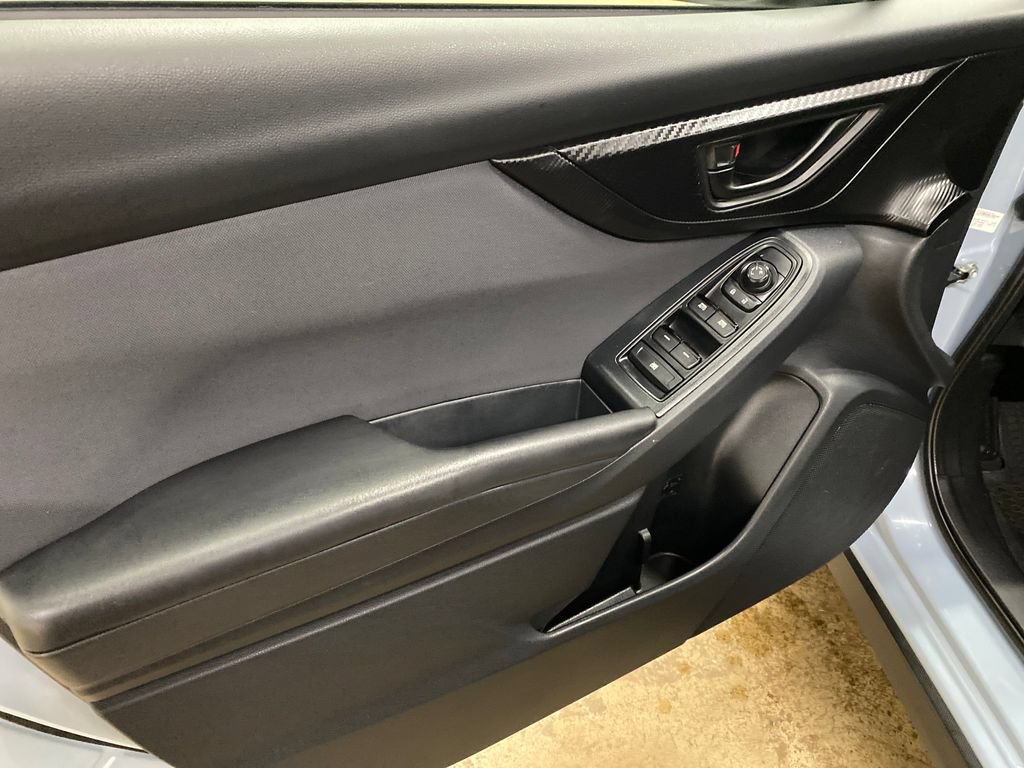 Used 2019 Subaru Crosstrek 2.0i Premium w/ Moonroof Package AWD/4WD image 10