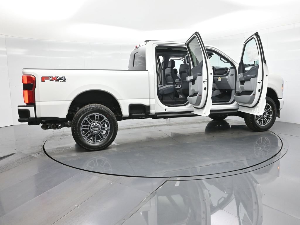 Certified 2024 Ford F250 Limited w/ FX4 Off-Road Package image 5