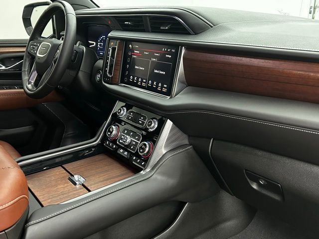 Used 2024 GMC Yukon XL Denali Ultimate image 42