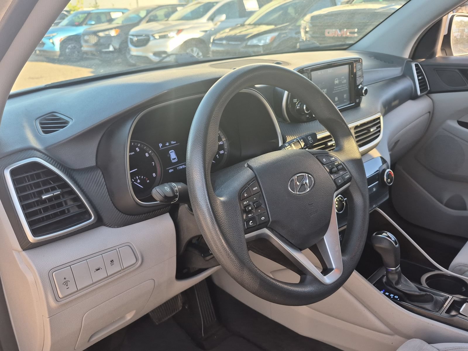 Used 2019 Hyundai Tucson SE w/ Cargo Package FWD image 11