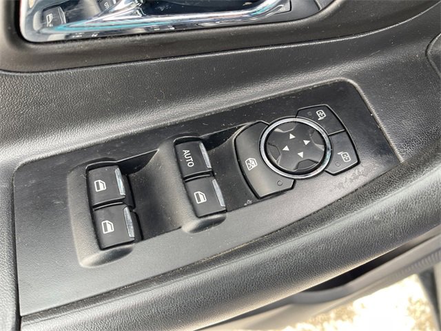 Used 2015 Ford Taurus SEL image 27