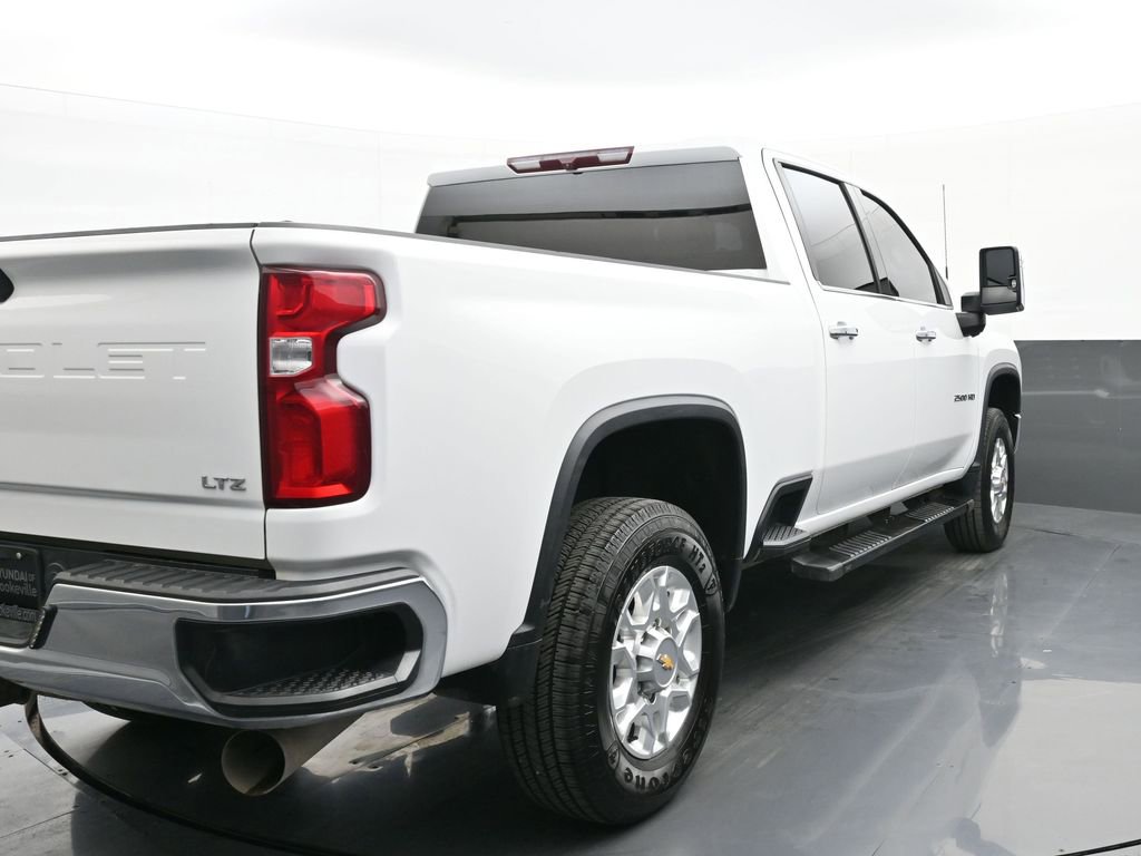 Used 2023 Chevrolet Silverado 2500 LTZ w/ Gooseneck/5TH Wheel Package image 3