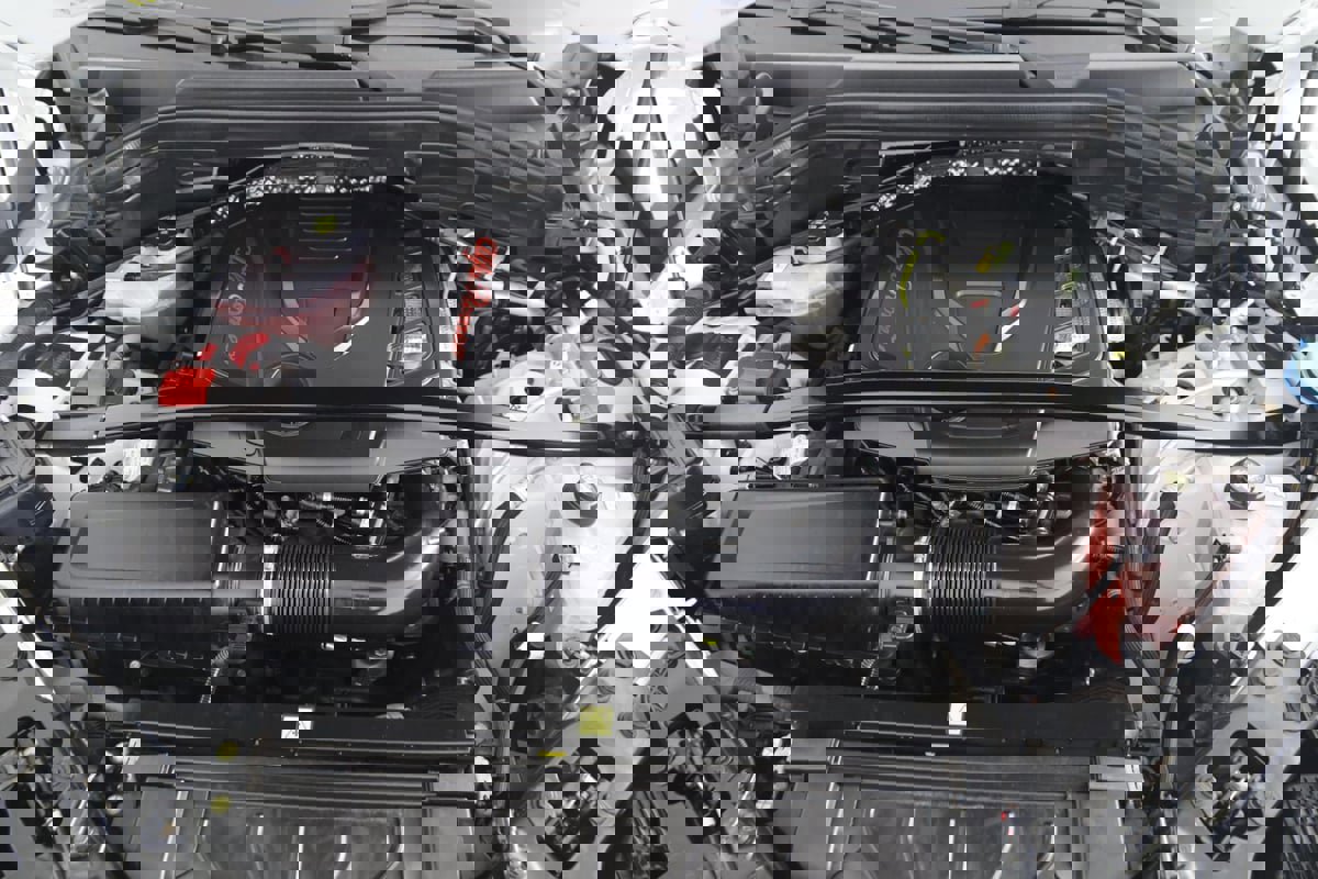 Used 2024 Alfa Romeo Stelvio Veloce image 47