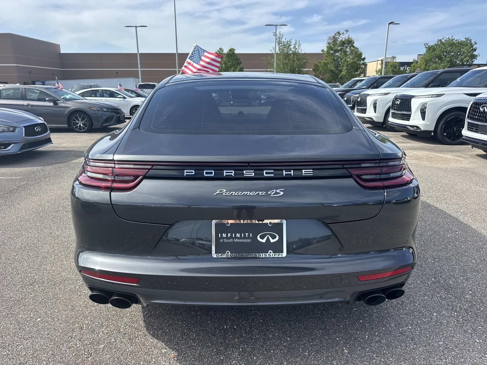 Used 2018 Porsche Panamera 4S AWD/4WD image 6