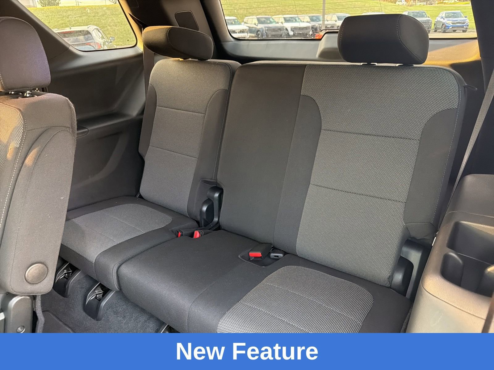 Used 2023 Chevrolet Traverse LT image 19