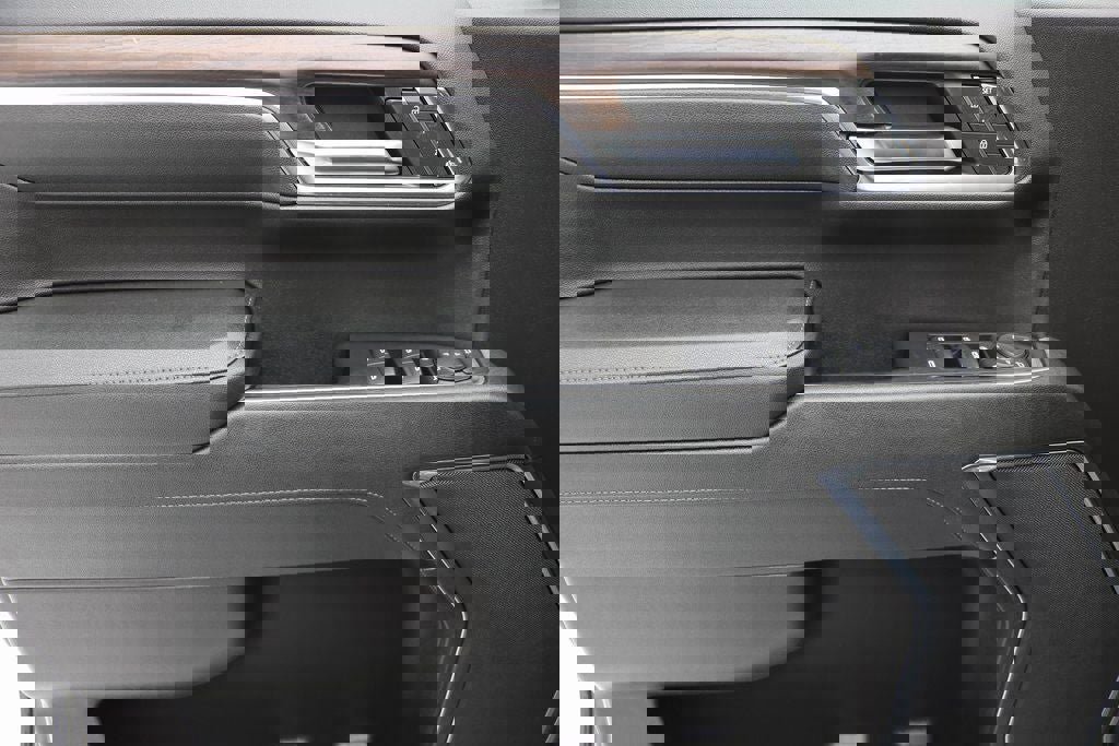 Used 2023 GMC Sierra 1500 SLT w/ X31 Off-Road Package image 15