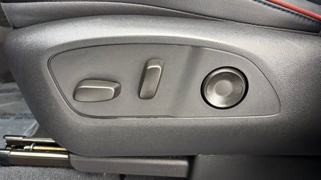 Used 2025 Chevrolet Silverado EV RST image 18