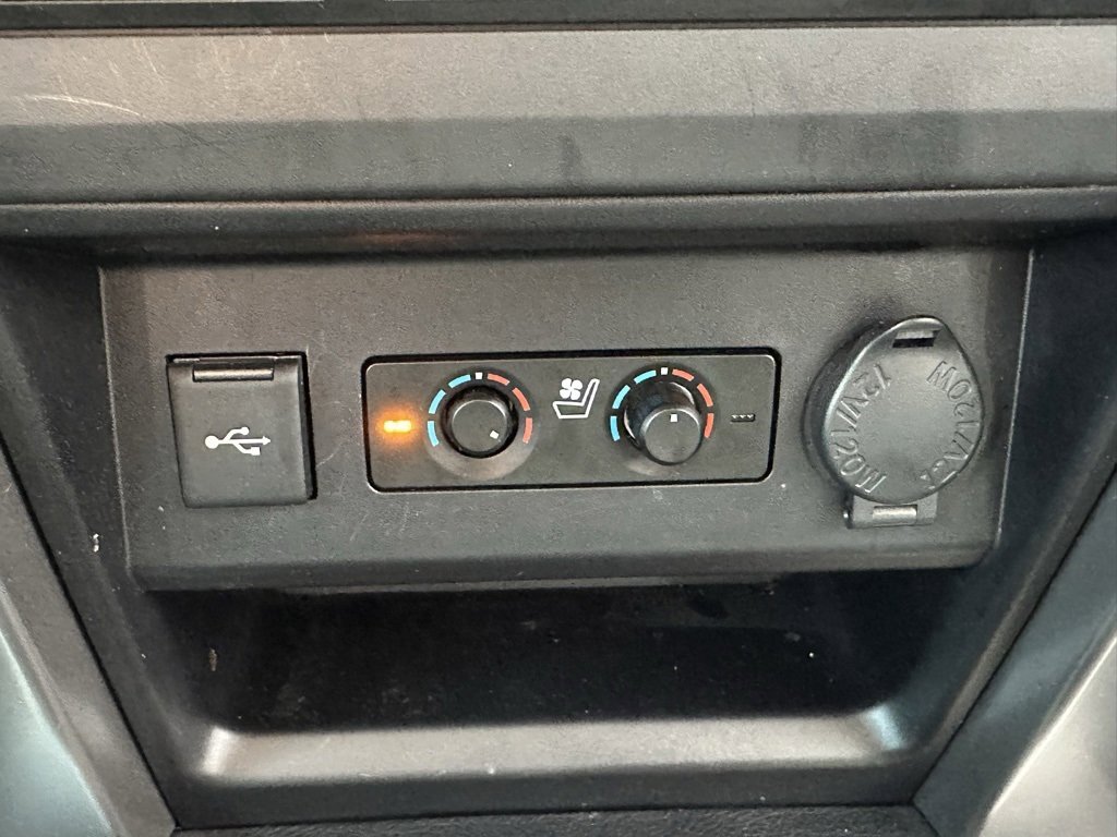 Used 2023 Toyota 4Runner Limited image 28