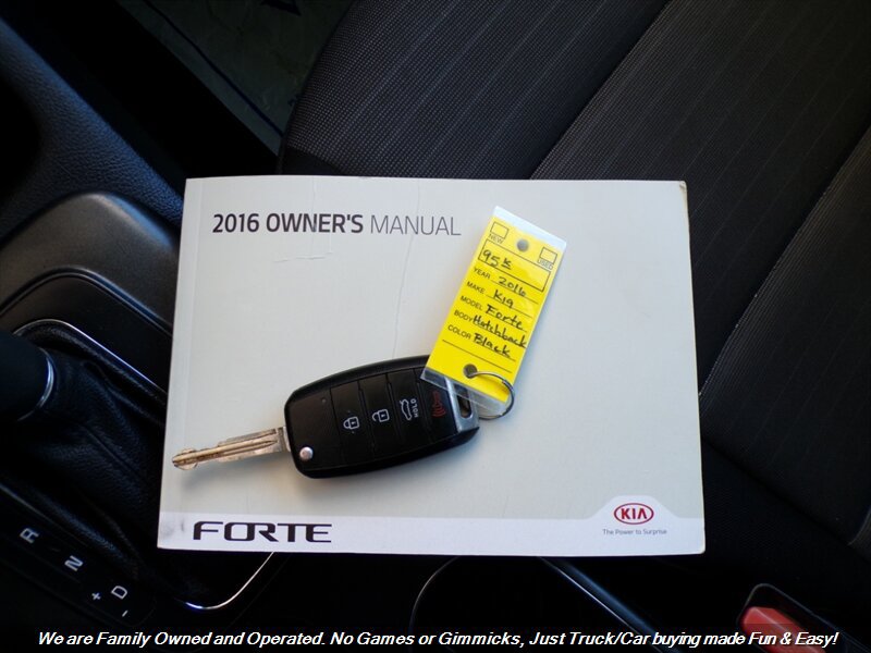 Used 2016 Kia Forte LX FWD image 45