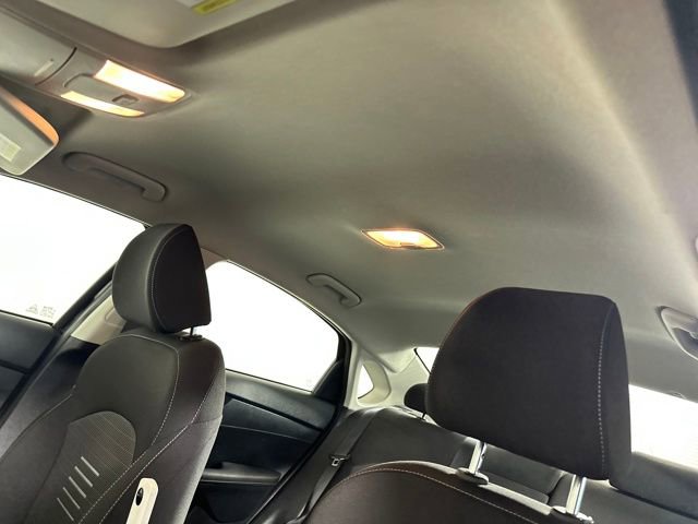 Used 2019 Kia Forte S image 12