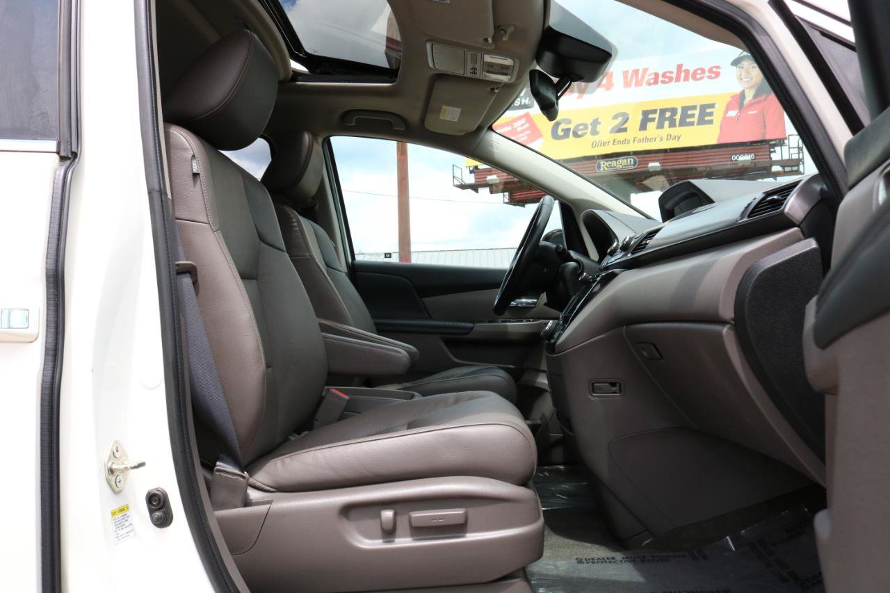 Used 2016 Honda Odyssey EX-L image 45